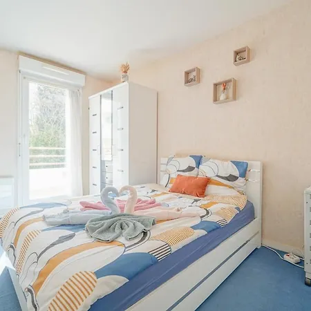 Spacieux Avec Balcon - Proche Paris *