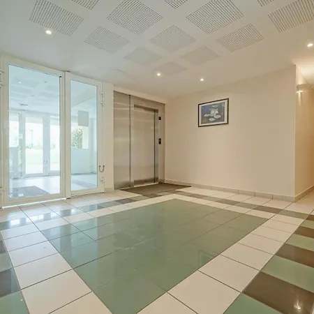 Spacieux Avec Balcon - Proche Paris