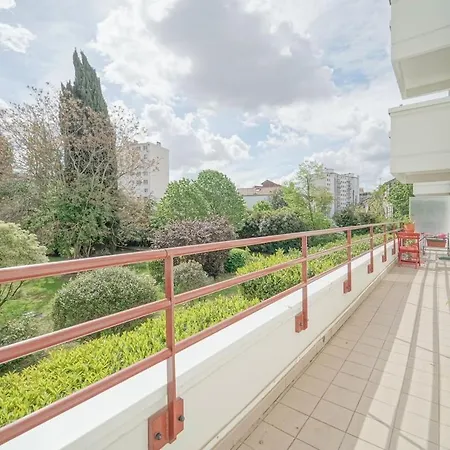 Spacieux Avec Balcon - Proche Paris Saint-Denis (Seine-Saint-Denis)